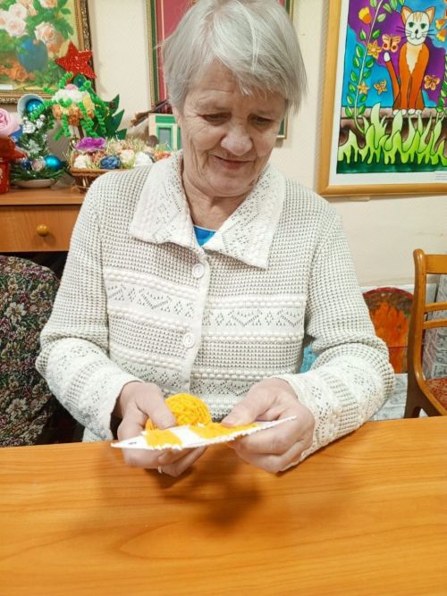 Жители Джалильского ДИПИ занимаются плетением