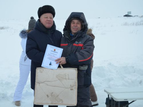 В Языково соревновались 56 рыбаков