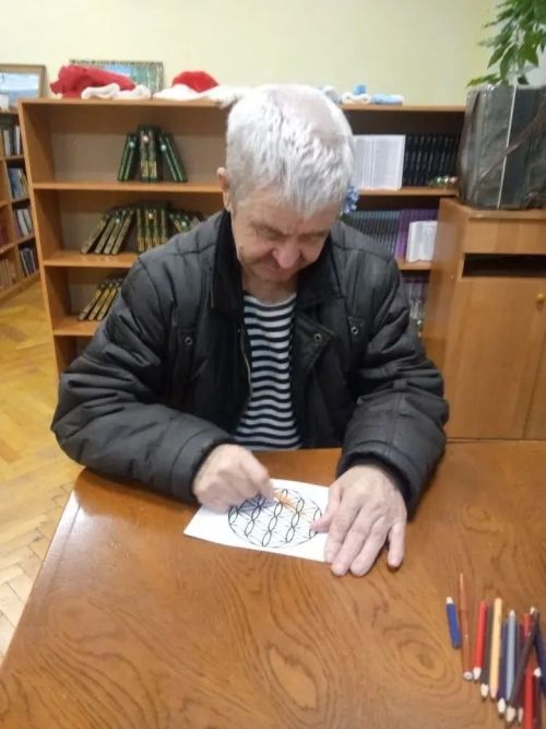 Мандалотерапия успокаивает жителей Джалильского ДИПИ