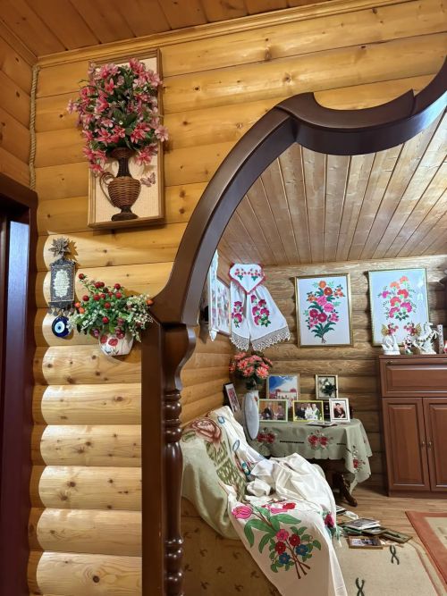 Куҗак килене Вәсилә Сәлимгәрәеваның кул эшләренә 70 еллык тарих яшеренгән