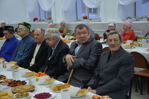 Җәлил картлар һәм инвалидлар интернат-йортында ифтар мәҗлесе узды