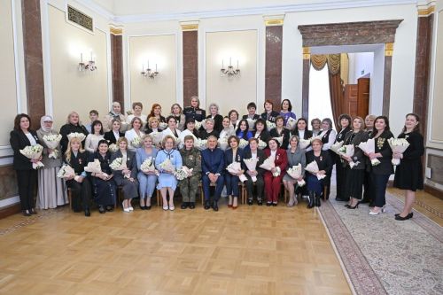 Җәлил волонтеры медаль белән бүләкләнде
