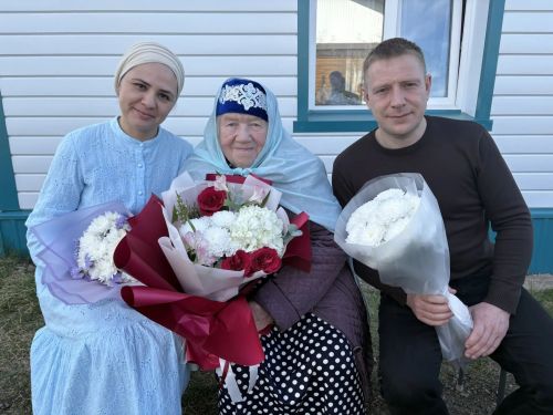 Әлфинур апа 90 яшен бәйрәм итте