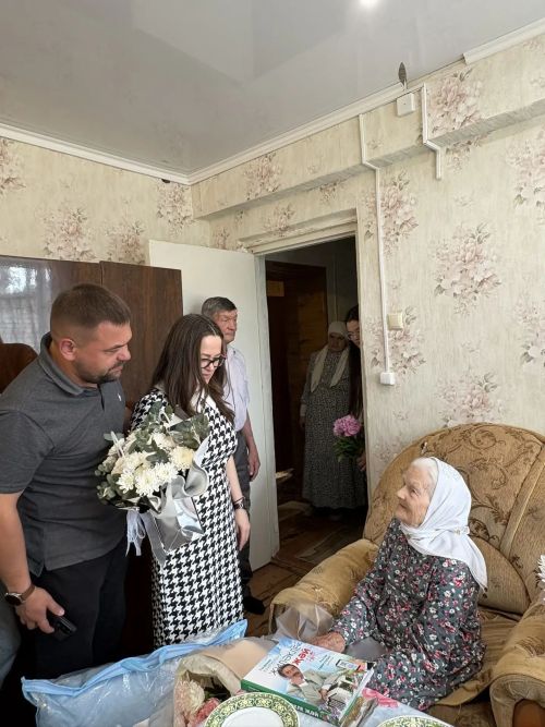 Район башлыгын укыткан Зөлфия Арслановага 95 яшь тулды
