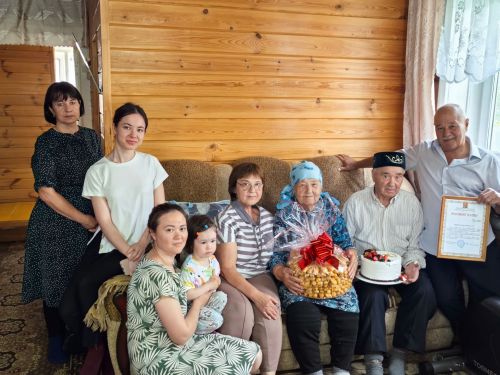 Анас Ахметшин из Сулюково отметил 90-летний юбилей