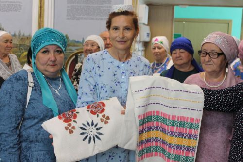 Мортыштамакта ике авылның нәсел дәвамчылары очраштылар