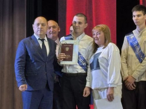 Аграр көллияттә чыгарылыш кичәсе узды