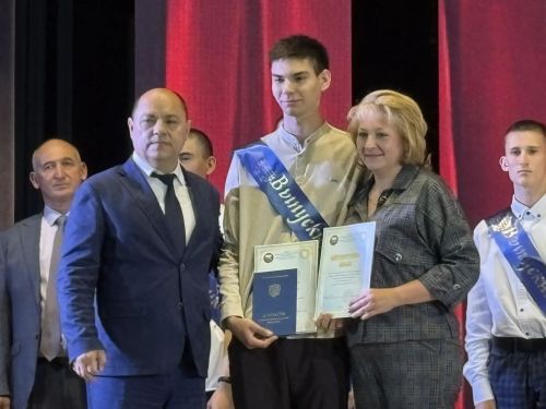Аграр көллияттә чыгарылыш кичәсе узды
