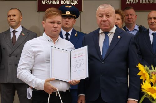 Аграр көллият яңа студентлар каршы алды