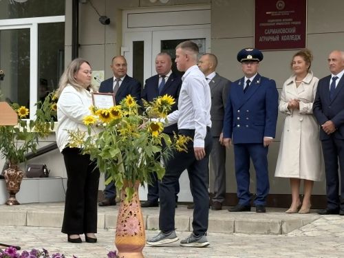 Аграр көллият яңа студентлар каршы алды