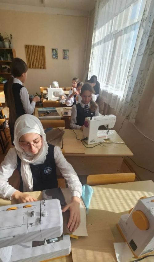 Воспитанники Сармановского СЮТ создают эко-шедевры