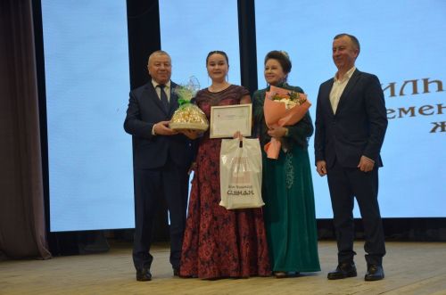 "Илһам чишмәсе" төбәкара җыр бәйгесенең Гала-концерты