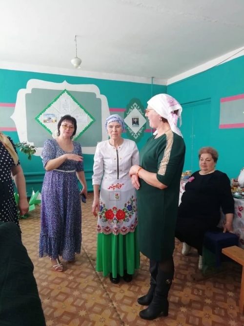 Шәрләрәмә авыл җирлегендә 8 Мартны күңелле итеп бәйрәм иттеләр