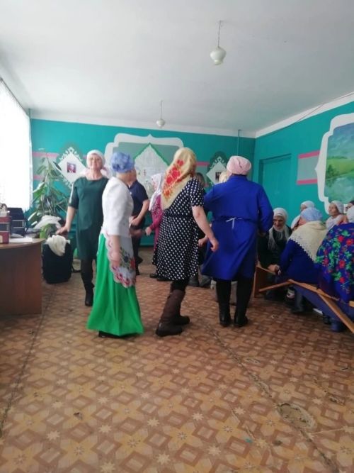 Шәрләрәмә авыл җирлегендә 8 Мартны күңелле итеп бәйрәм иттеләр