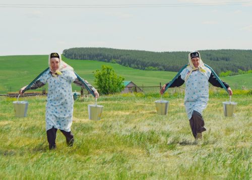 Шыгайда Сабантуен бердәм үткәрделәр