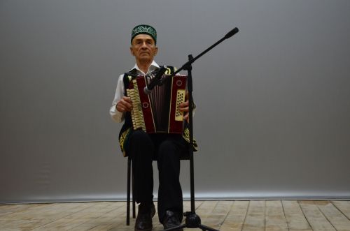 В Сарманово прошел творческий вечер местного поэта Раиса Калимуллина