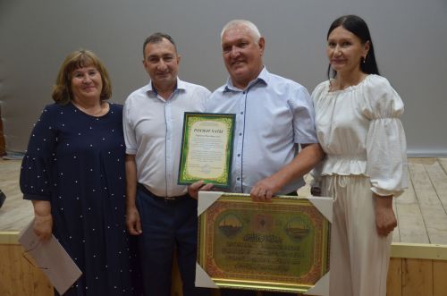 В Сарманово прошел творческий вечер местного поэта Раиса Калимуллина