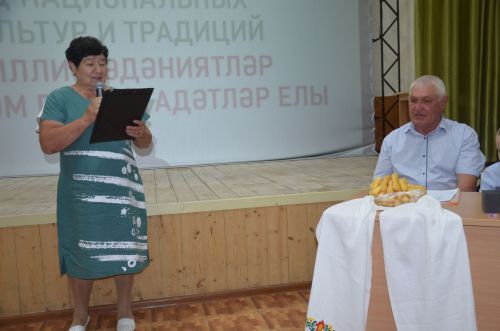 В Сарманово прошел творческий вечер местного поэта Раиса Калимуллина