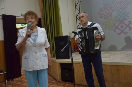 В Сарманово прошел творческий вечер местного поэта Раиса Калимуллина