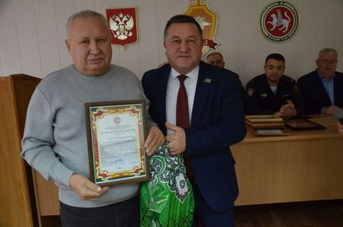 Җәлилдә эчке эшләр органнары ветераннары өчен ял бүлмәсе ачылудан фоторепортаж