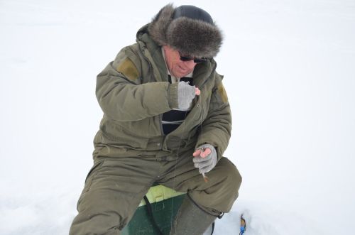 В Языково состоялась зимняя рыбалка