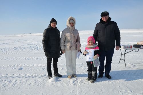 В Языково состоялась зимняя рыбалка