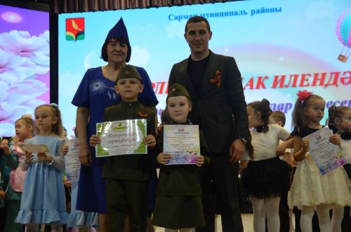 "Җырлы балачак илендә" XVI район талантлы балалар бәйгесенең гала-концертыннан фоторепортаж