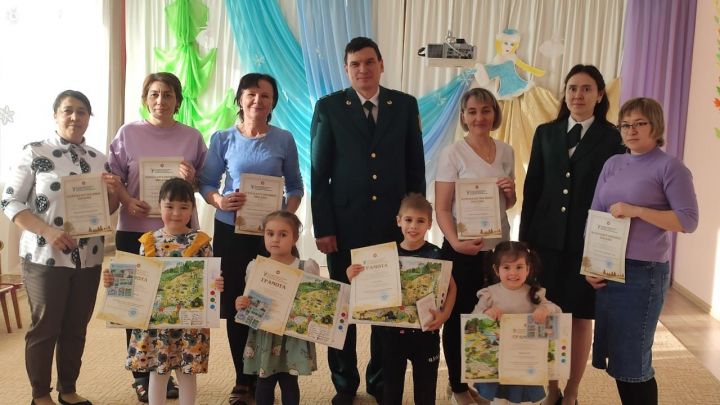 Сармановский детский сад «Лейсан» принял участие в конкурсе «Я и Красная книга»