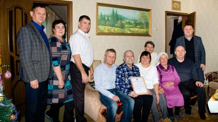 Сабирзян Багманов из Джалиля отмечает 90-летний юбилей