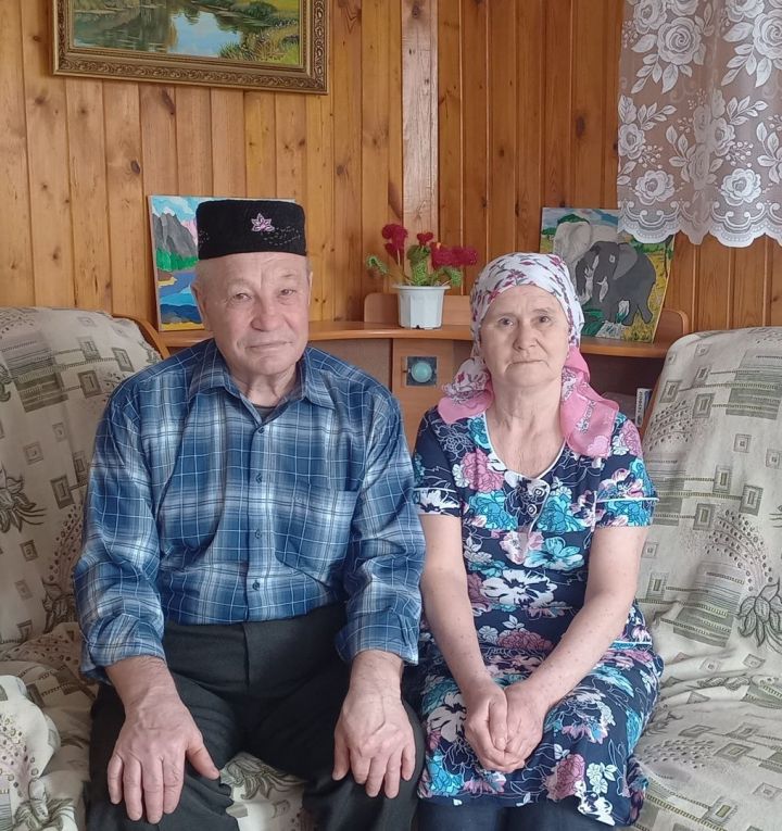 Чурашта яшәүче Рәис абый гомер бәйрәмен билгеләп үтә