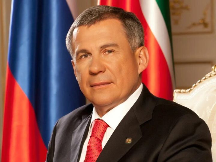 Рөстәм Миңнехановның Гаилә, мәхәббәт һәм тугрылык көне уңаеннан мөрәҗәгате