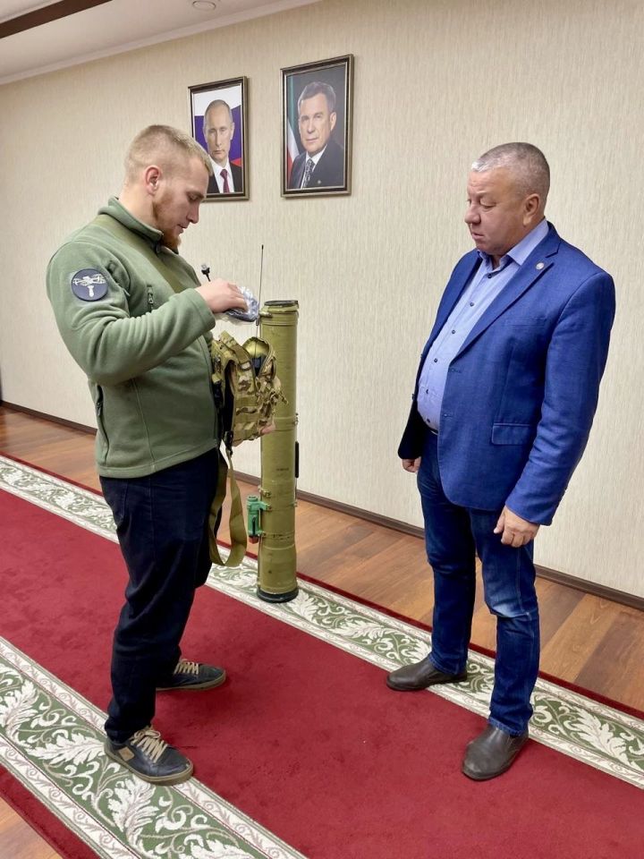 Сармановский волонтер привез трофеи для музея
