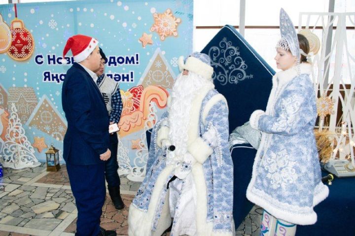 В Джалиле устроили новогоднюю сказку для особенных детей