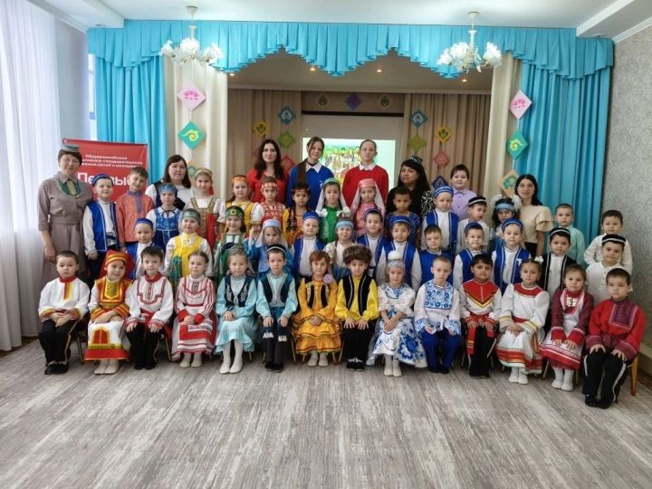 В детском саду «Алёнушка» прошел фестиваль дружбы народов