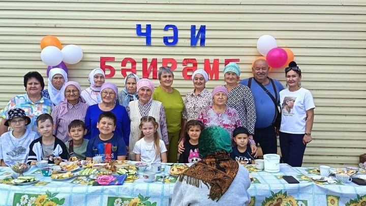 В Старом Мензелябаше состоялся народный «Праздник чая»