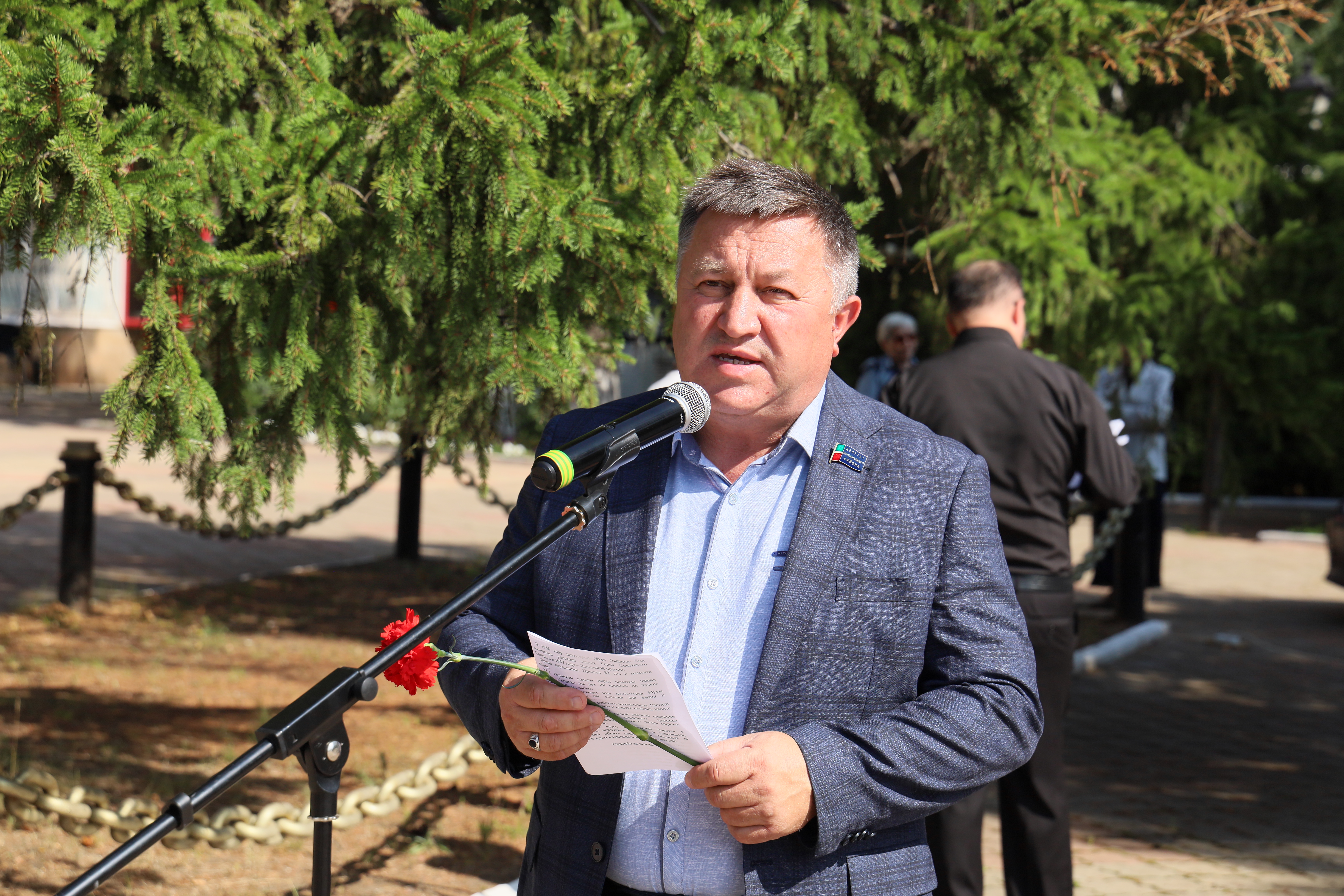 глава муниципального образования Р.А. Каримов