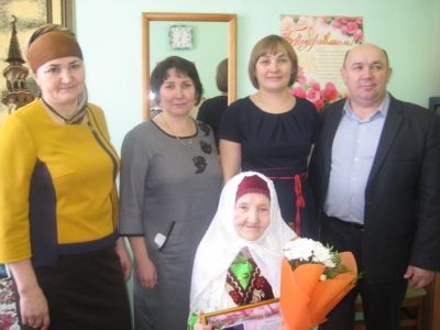 Нурзия Зиязиева из Джалиля отметила 90-летний юбилей