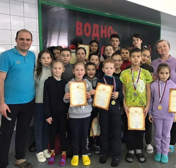 Джалильские пловцы заняли 12 призовых мест на соревнованиях в Азнакаево