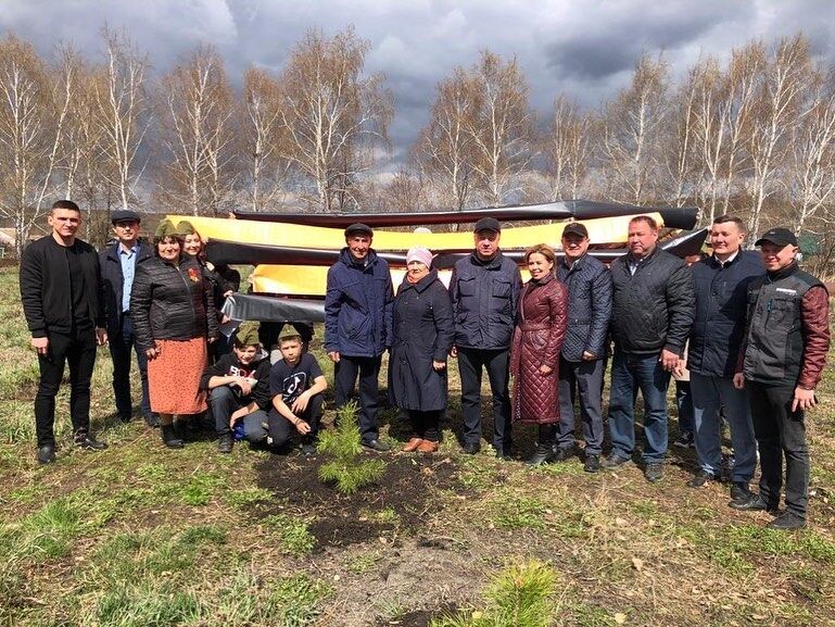 Глава района принял участие в Международной акции «Сад Памяти»