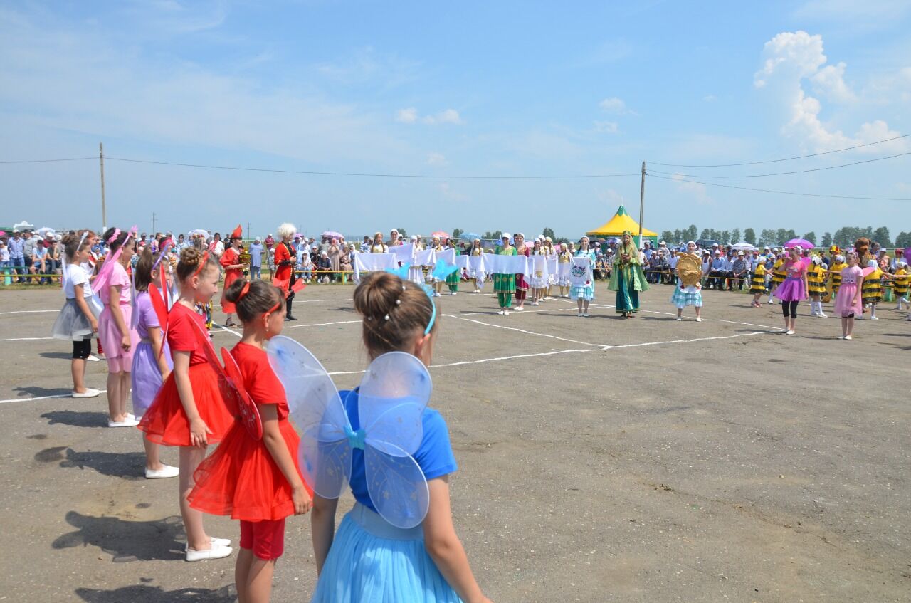 Сарман районы Урта Әләзән Сабан туенда Татарстанны тәкъдир итте