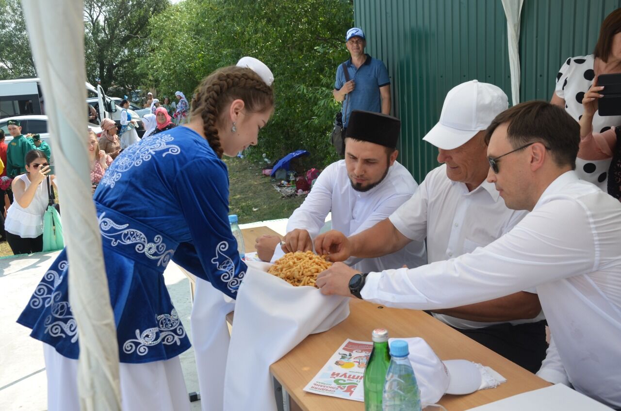 Сарман районы Урта Әләзән Сабан туенда Татарстанны тәкъдир итте