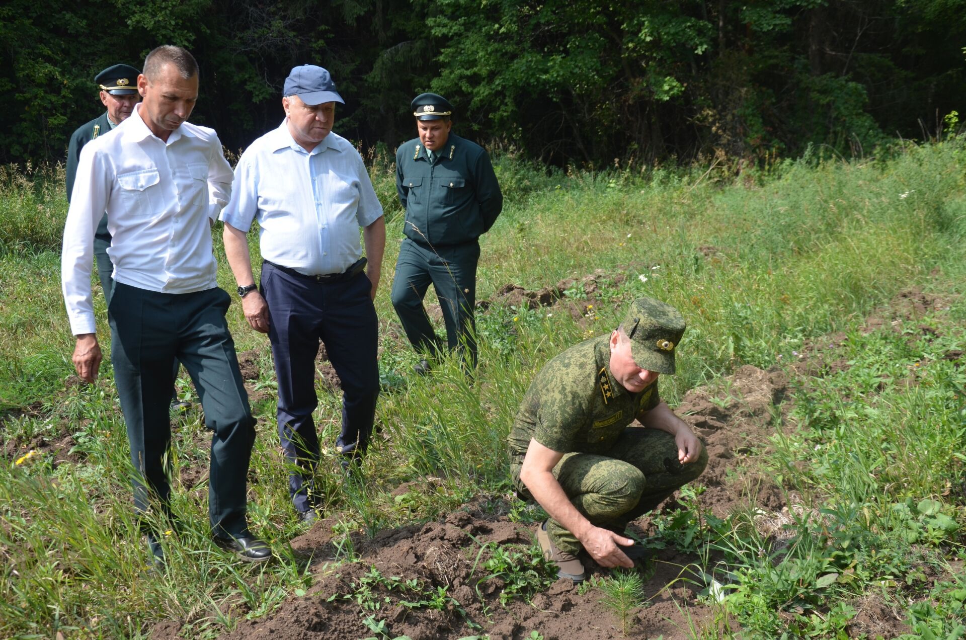 Районга республиканың Урман хуҗалыгы министры килде