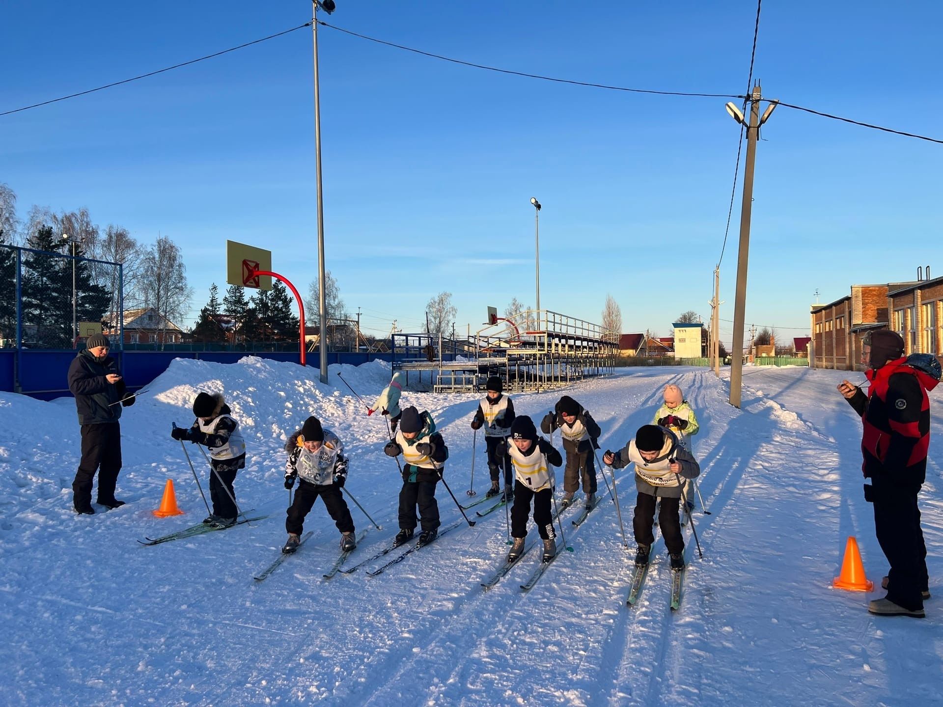 Юные лыжники района соревновались с нормативами ГТО на призы Деда Мороза