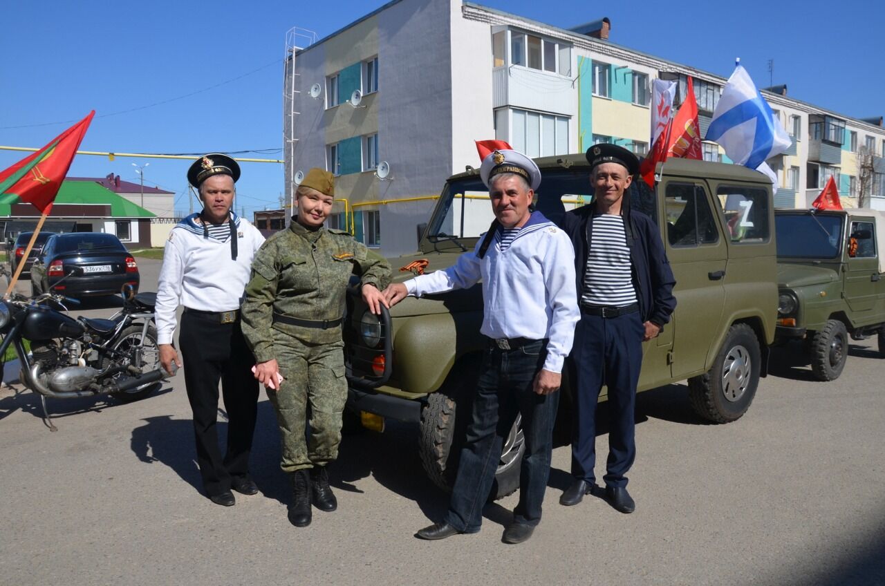 Сугыш елларын ретромашиналар да искә төшерде