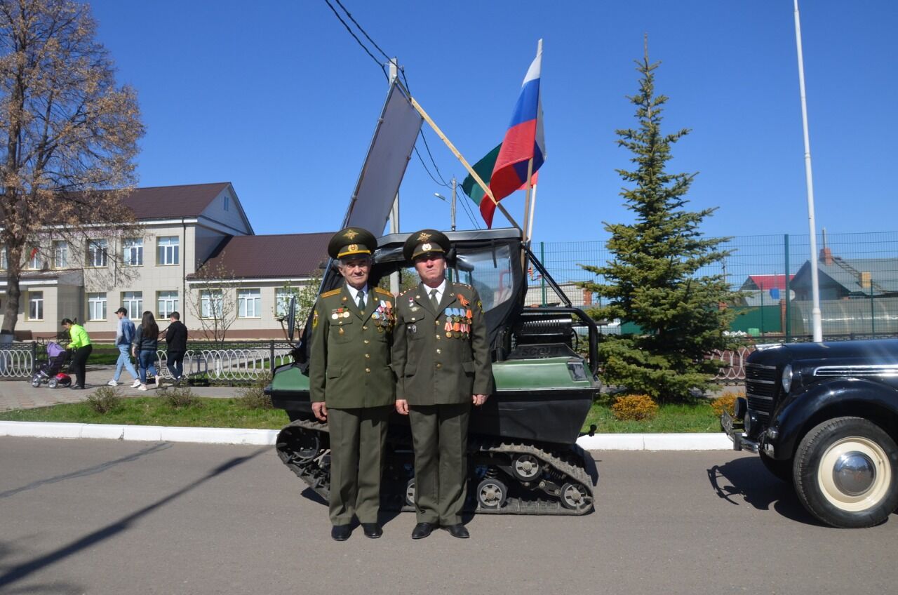 Сугыш елларын ретромашиналар да искә төшерде