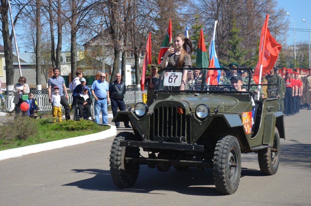 Сугыш елларын ретромашиналар да искә төшерде