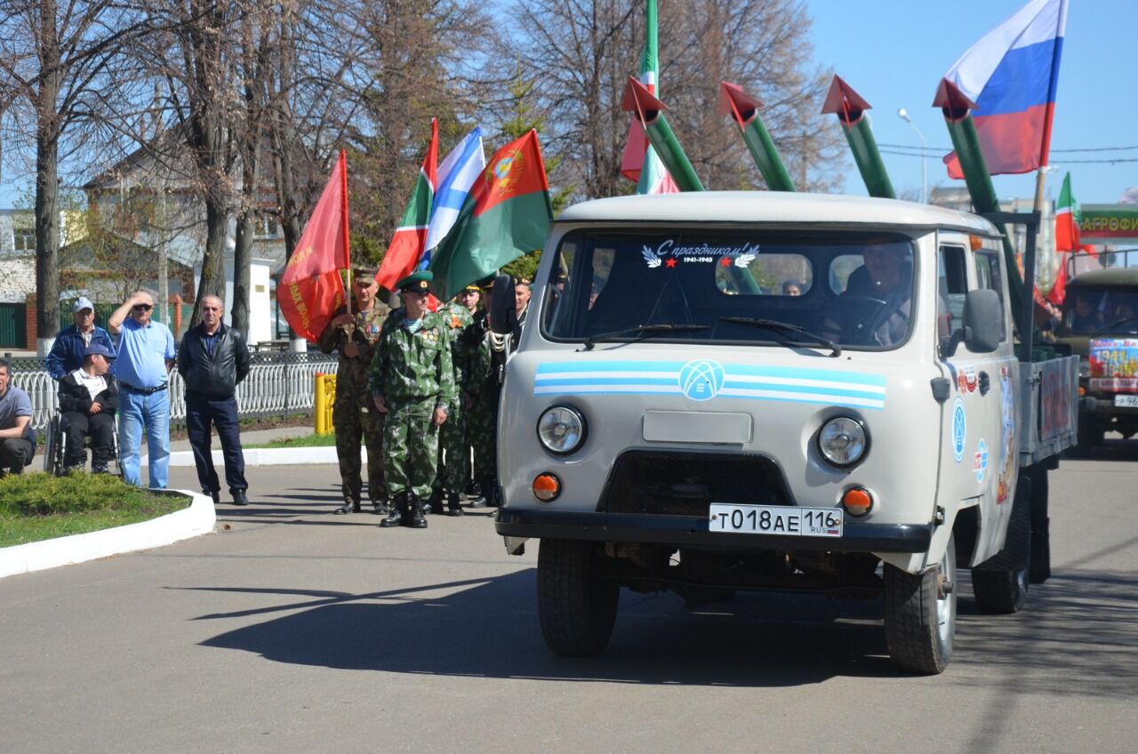 Сугыш елларын ретромашиналар да искә төшерде