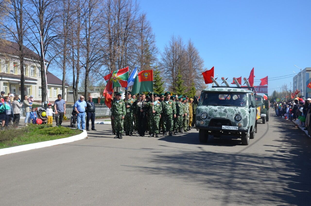 Сугыш елларын ретромашиналар да искә төшерде