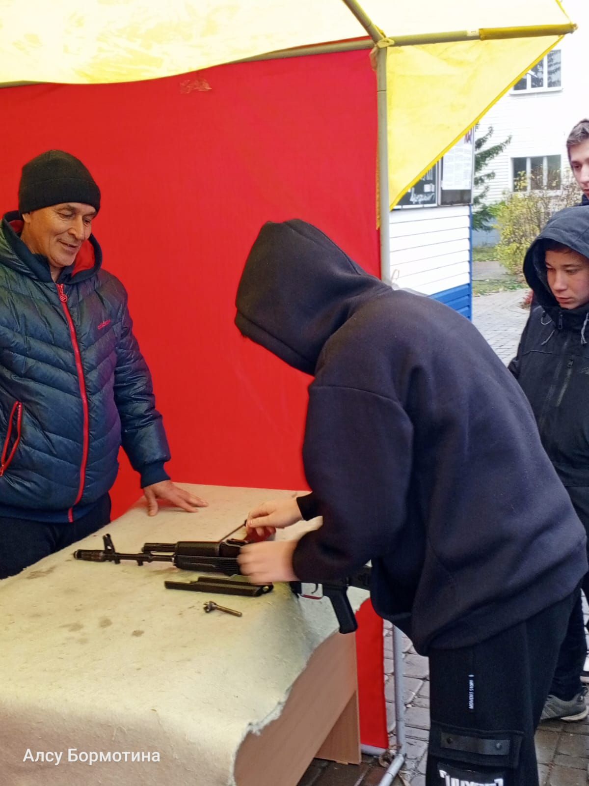 Сарманда акция дәвам итә