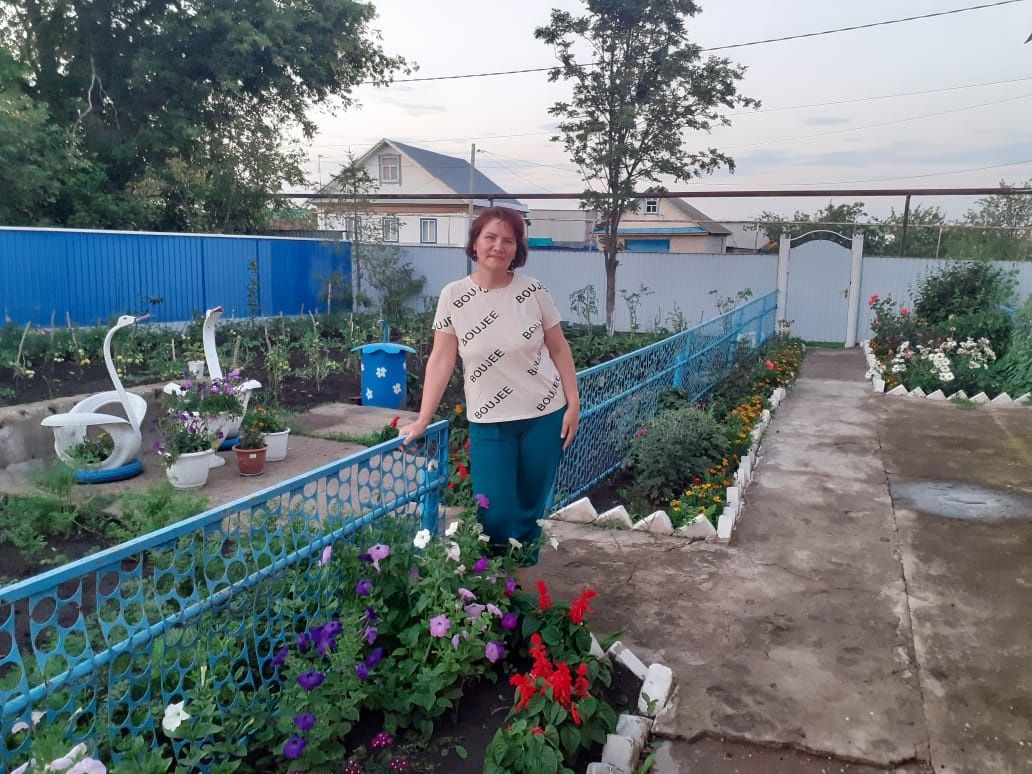 Кәүҗияк мәктәбе укытучысы Римма Обечованы авырлыкларны җиңәргә тормыш үзе өйрәтә